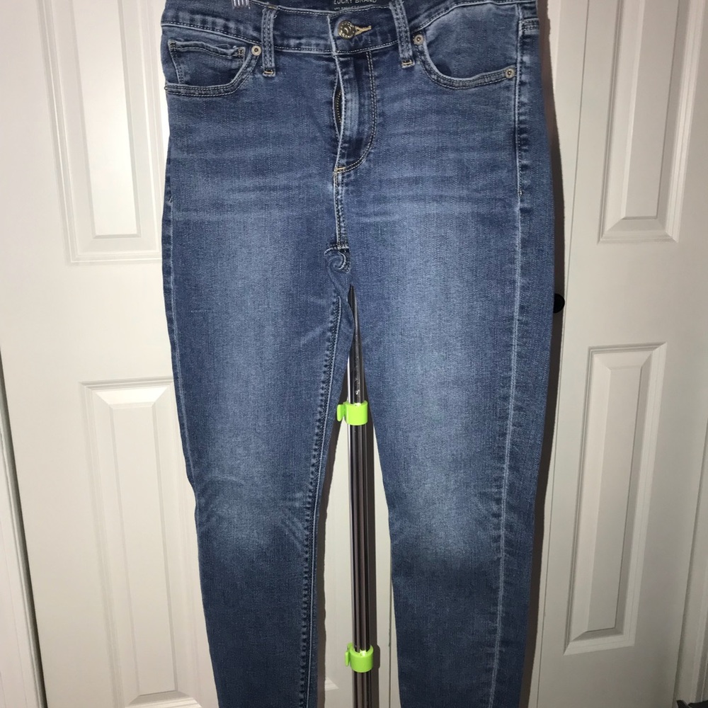 Skinny jeans